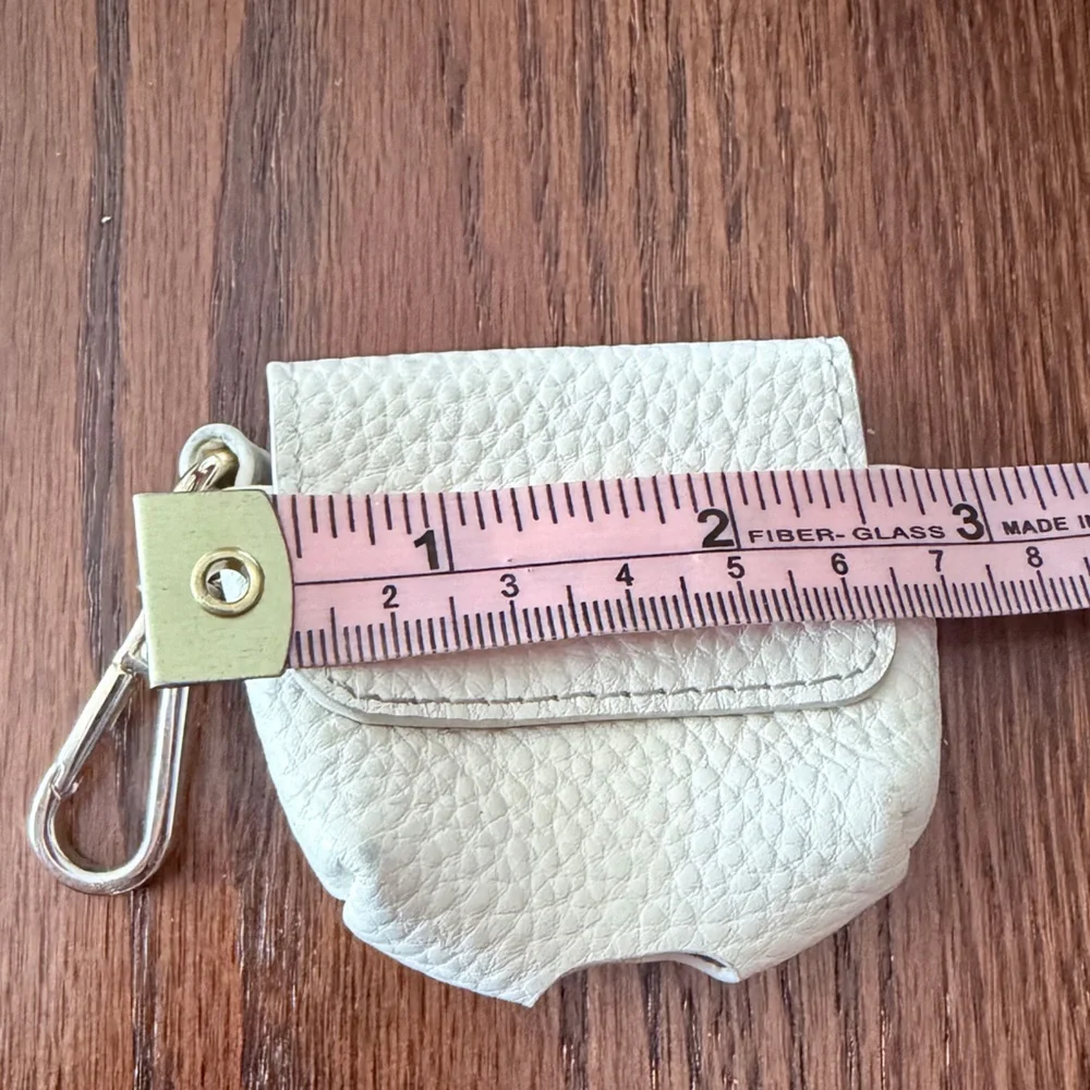 Cream Pebbled Leather Keychain Pouch Coin Purse Snap Closure Clip
